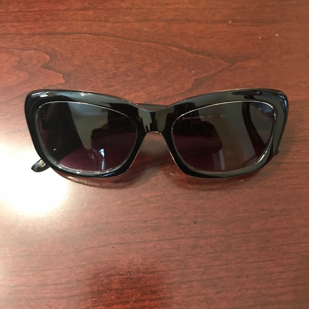 🔥🔥Preloved Authentic Bebe Sunglasses🔥🔥
